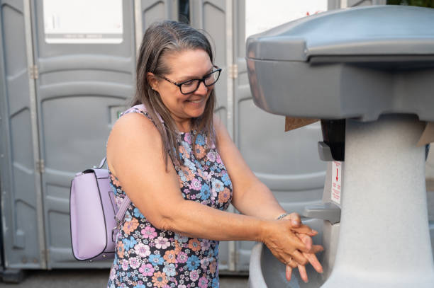 Portable Toilet Options We Offer in Duluth, WA